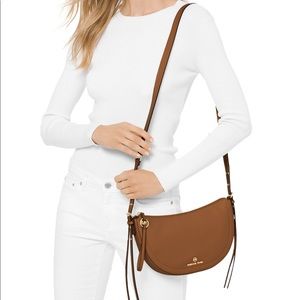 Michael Kors small messenger Crossbody